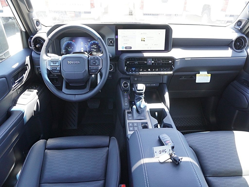 toyota land cruiser 2027 JTEABFAJ4VK075137 image toyota land cruiser 2027 JTEABFAJ4VK075137 image